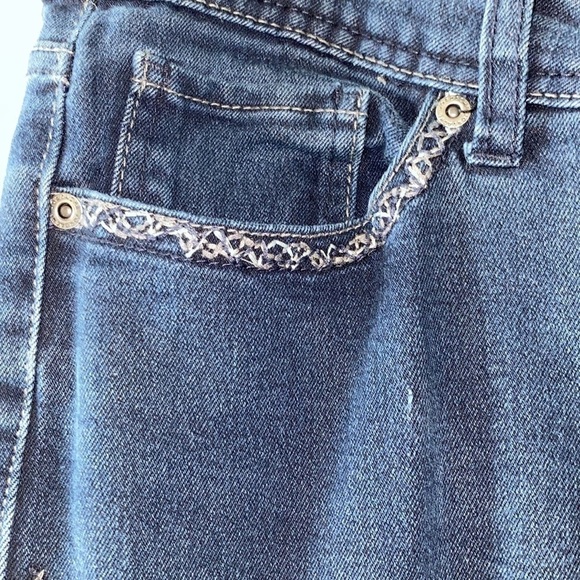 Jordache Embroidered Embellished Details Bootcut Jeans - Picture 5 of 15